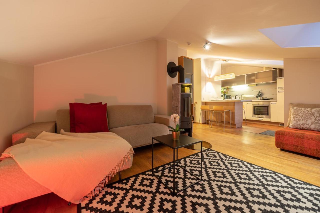 Old Town - Oleviste Apartment Tallinn Ngoại thất bức ảnh